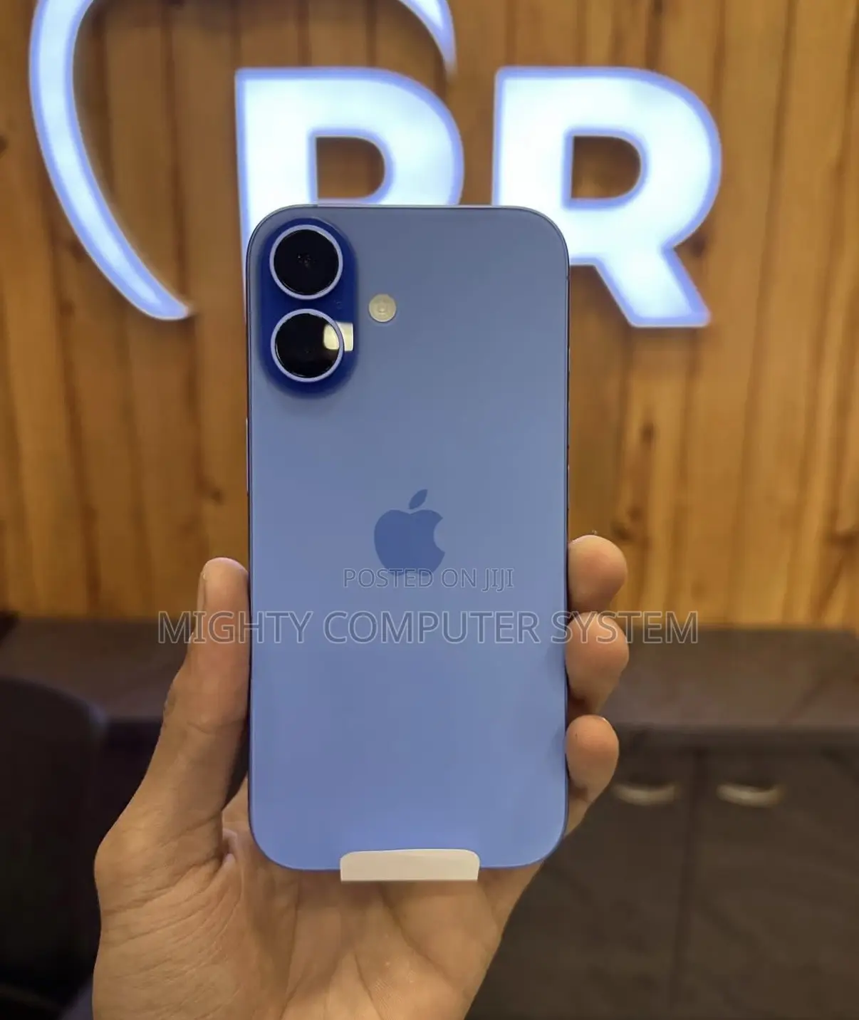 New Apple iPhone 16 128 GB Blue