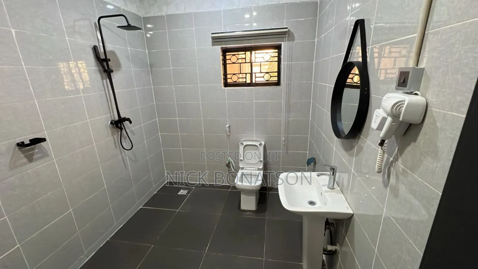Stand Alone Fully Furnished and Serviced Bungalow