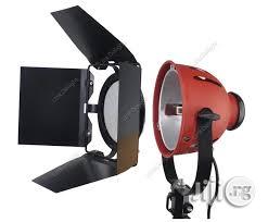 A Set of 800watt Red Head Continuous Studio Light