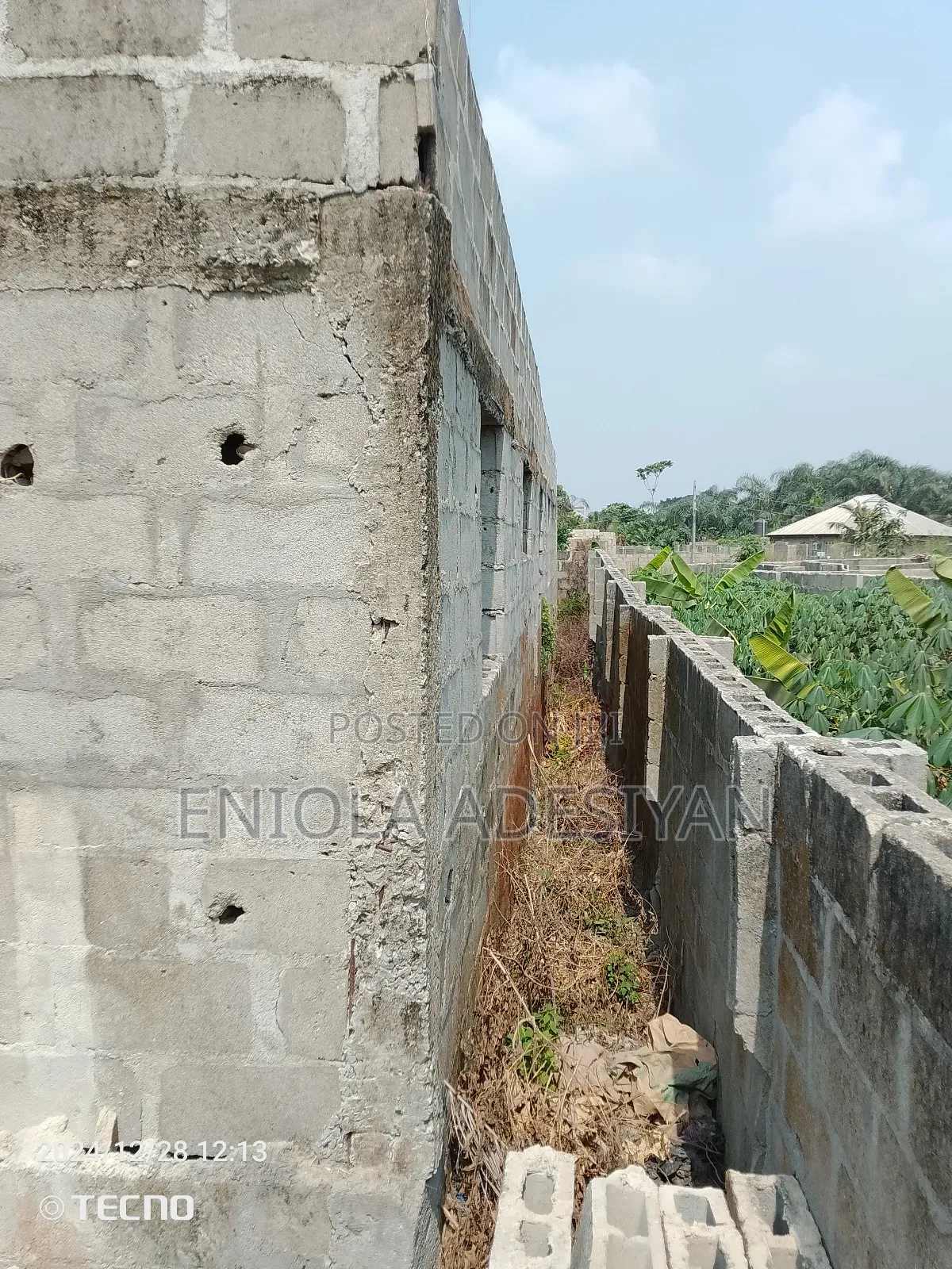 4bdrm Block of Flats in Awobo Estate, Igbogbo for sale