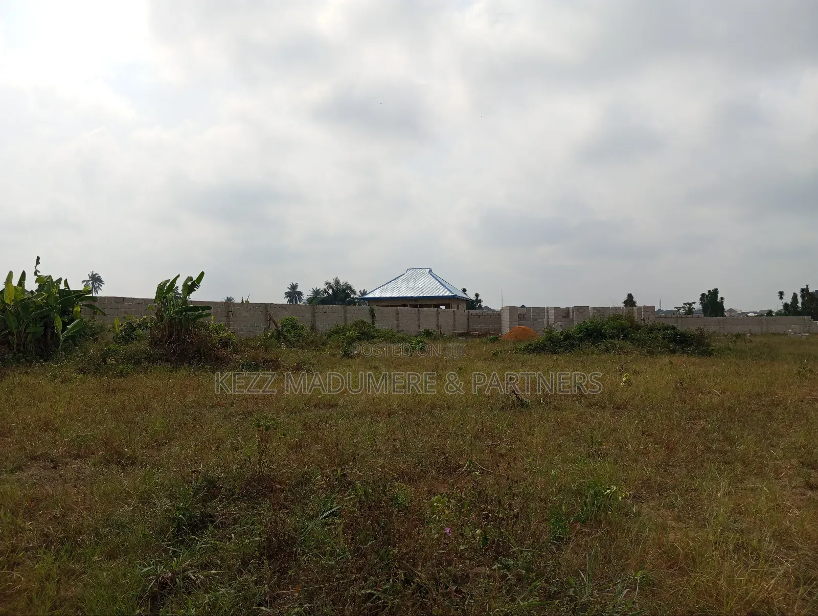 For Sale : 41⁄2 Fenced Plots Near Ikwere Rd Near Happybite