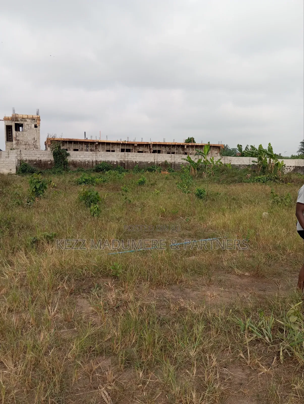 For Sale : 41⁄2 Fenced Plots Near Ikwere Rd Near Happybite