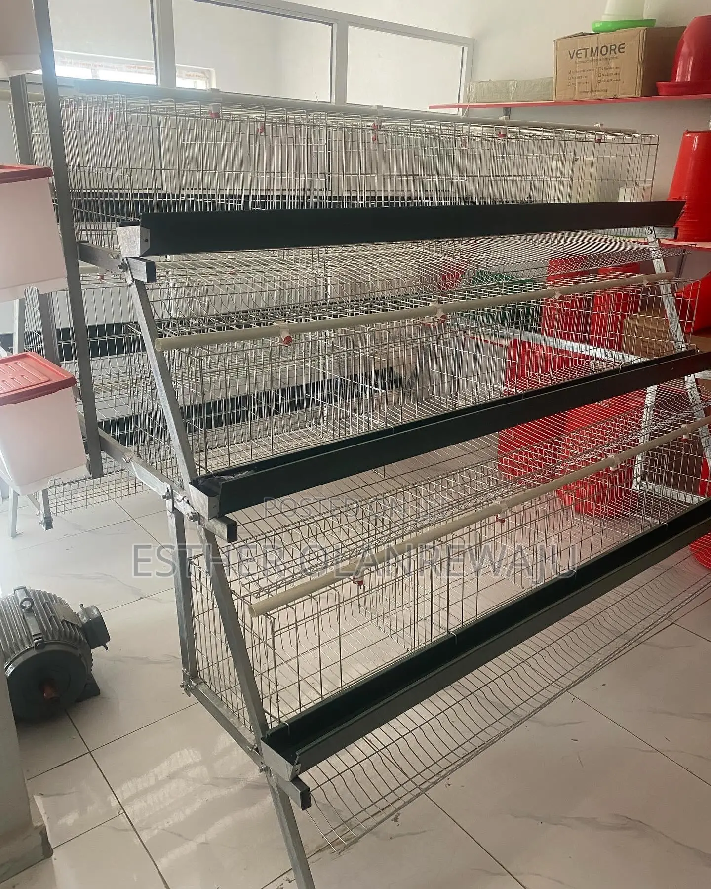 96 Capacity Layers Cage