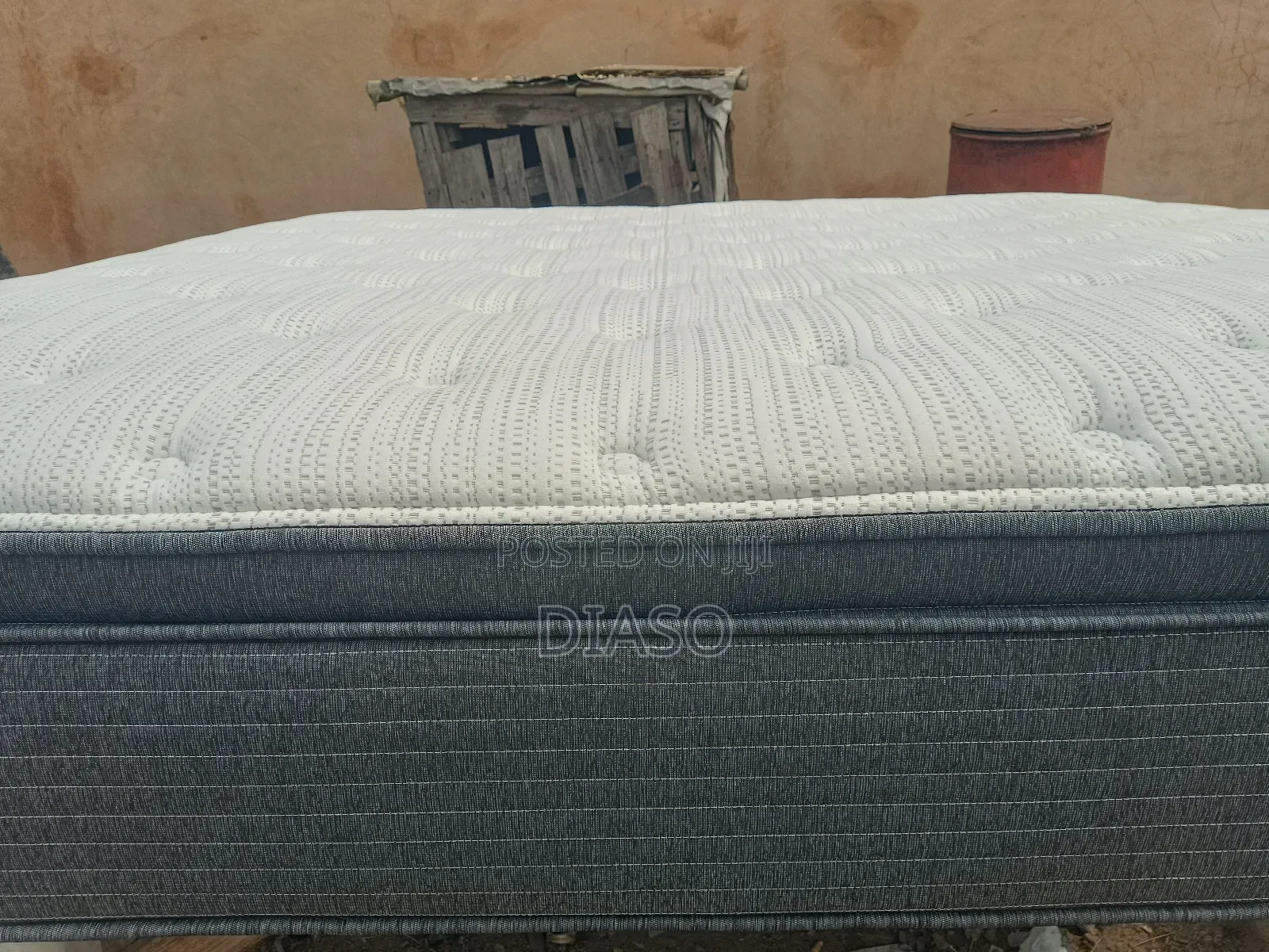 Order for Canadian 6x6 12inches Matress Get 1 Fiber Pillow