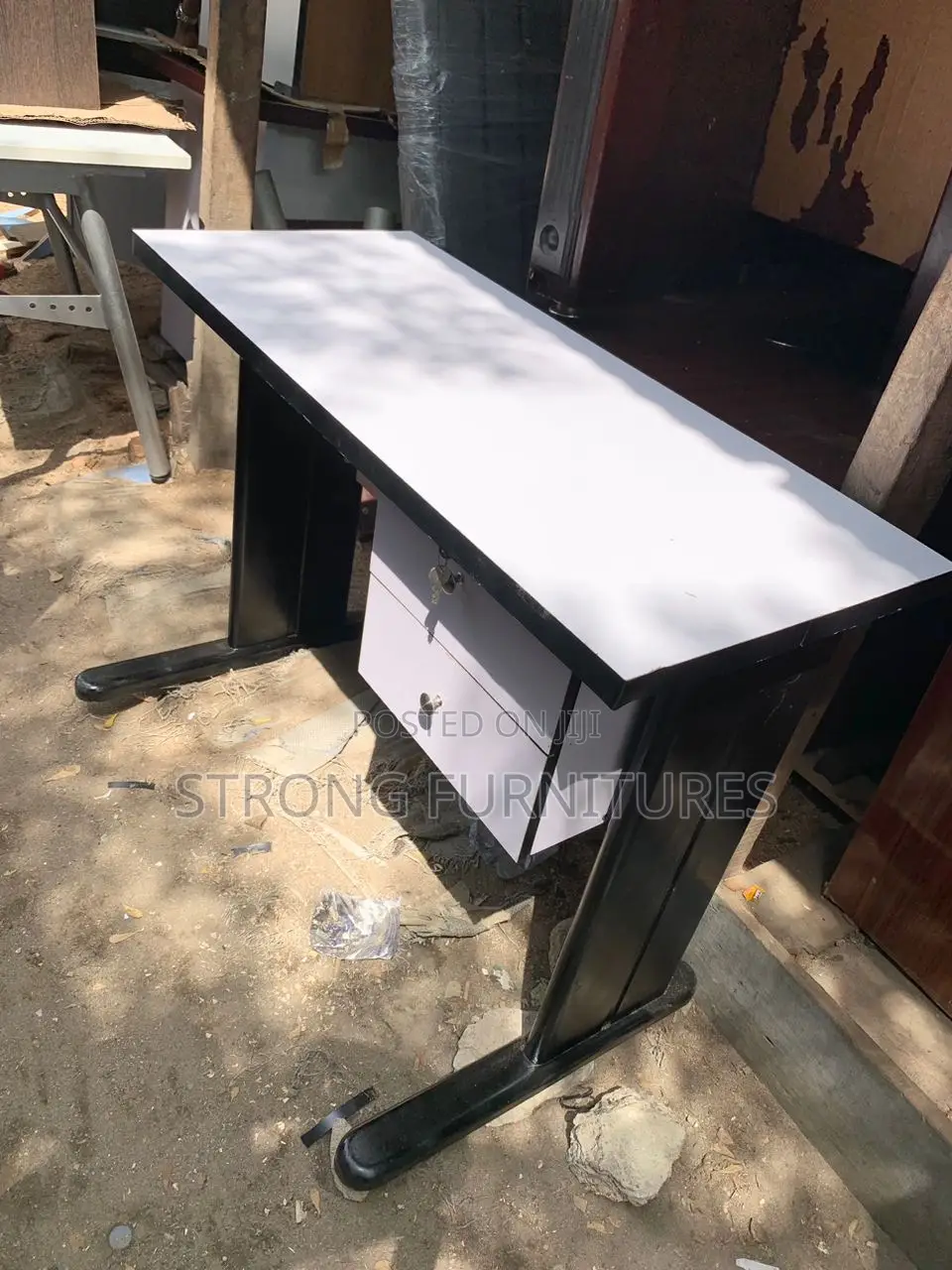 4ft Size Tv Shelve