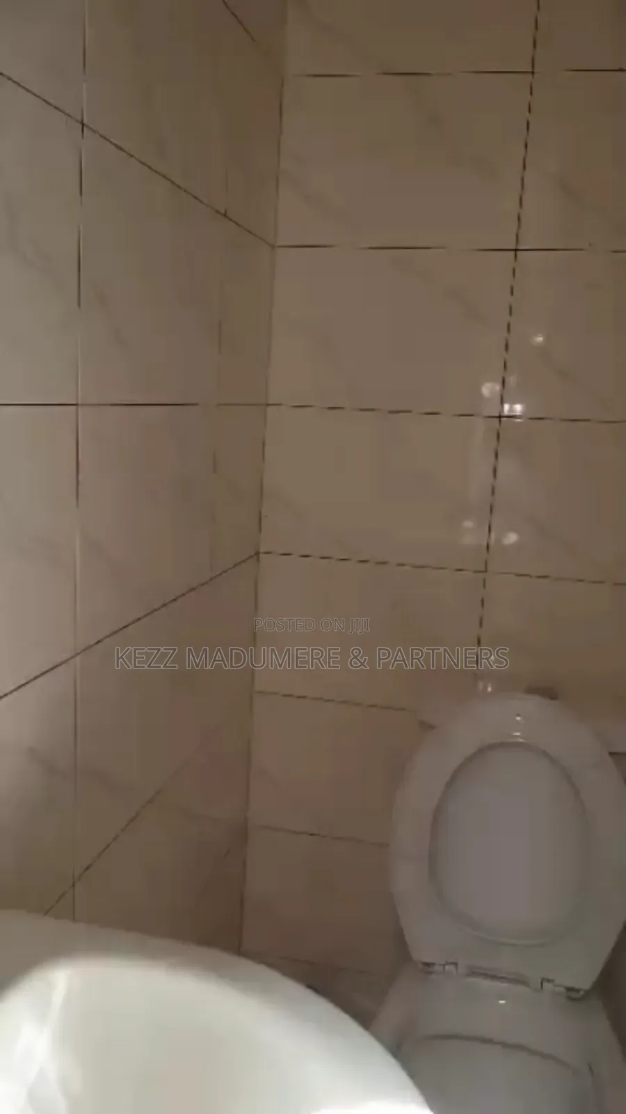 3bdrm Bungalow in World Bank, Area L, for sale