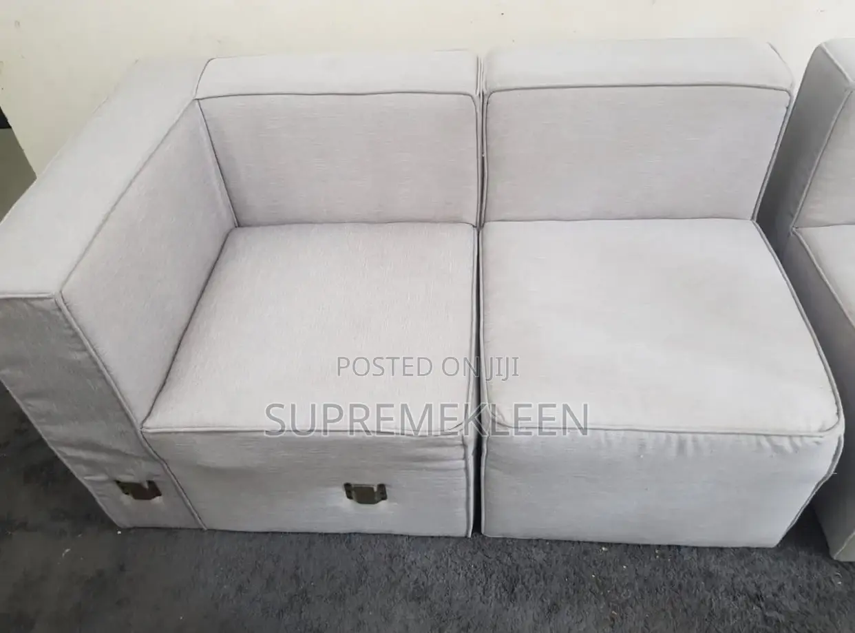 Say Goodbye to Stubborn Sofa Stains at Supreme Kleen Service