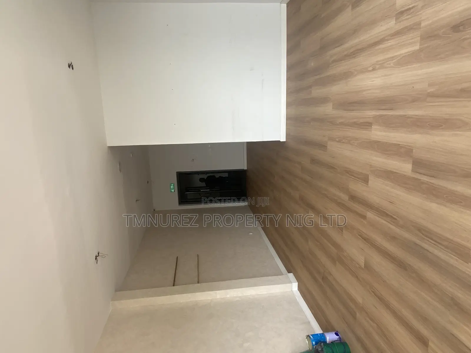 Showroom Space