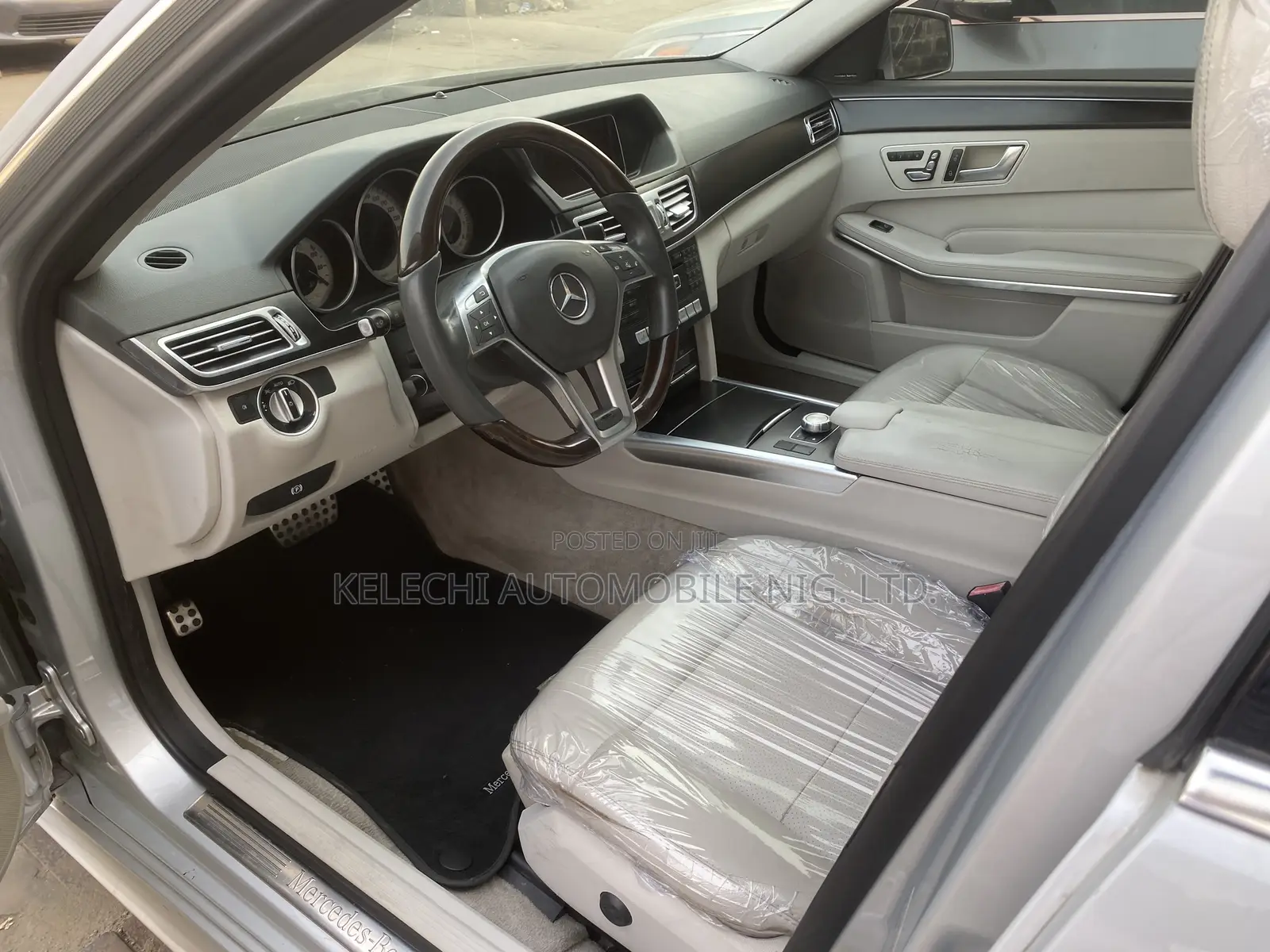 Mercedes-Benz E350 Base 4Matic Sedan AWD (3.5L 6cyl 7A) 2015 Silver