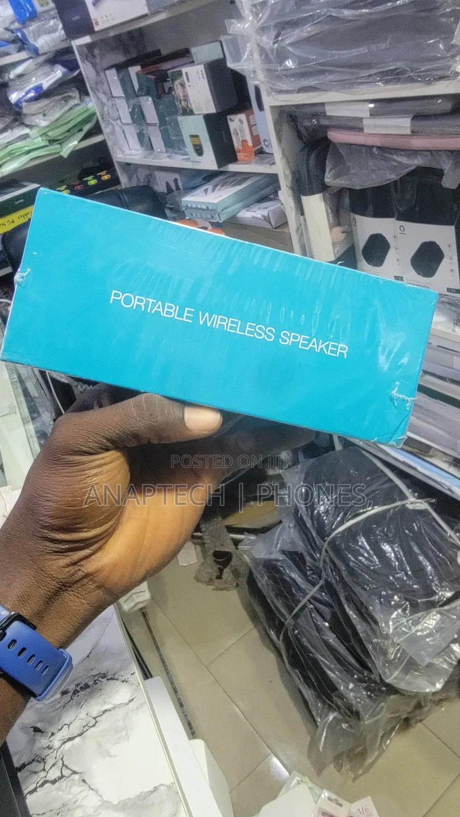 Celebrat Sp7 Portable Wireless Speaker 500mah Battery Phone