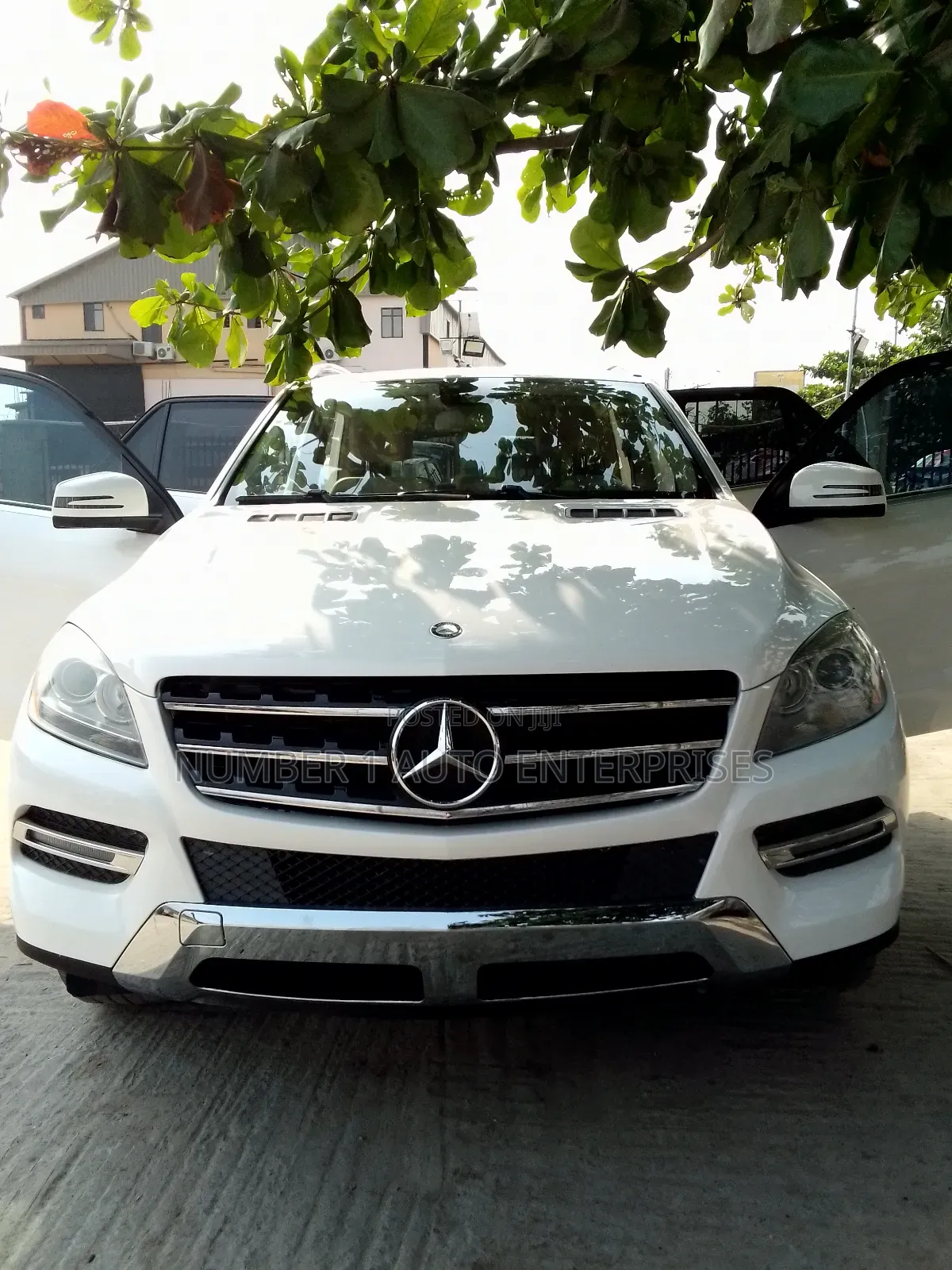 Mercedes-Benz M Class ML350 4dr SUV (3.5L 6cyl 7A) 2014 White