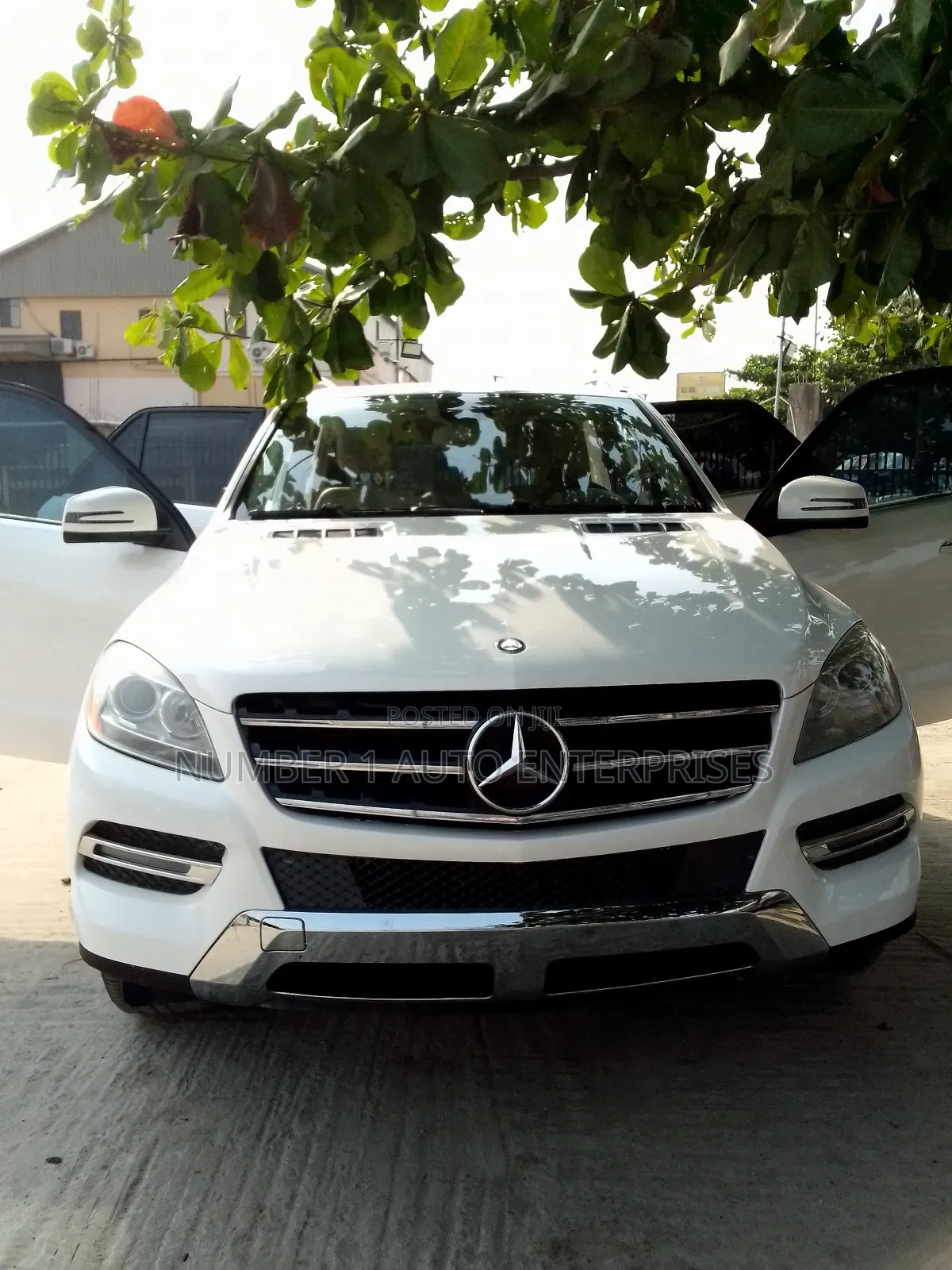 Mercedes-Benz M Class ML350 4dr SUV (3.5L 6cyl 7A) 2014 White