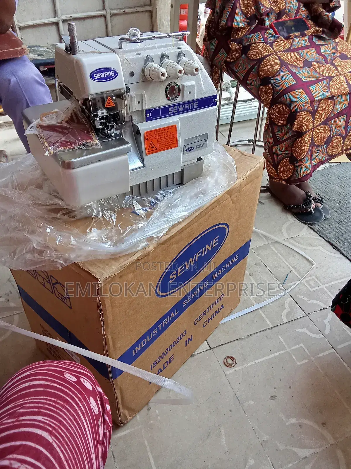Sewfine Industrial Weaving Machine 737