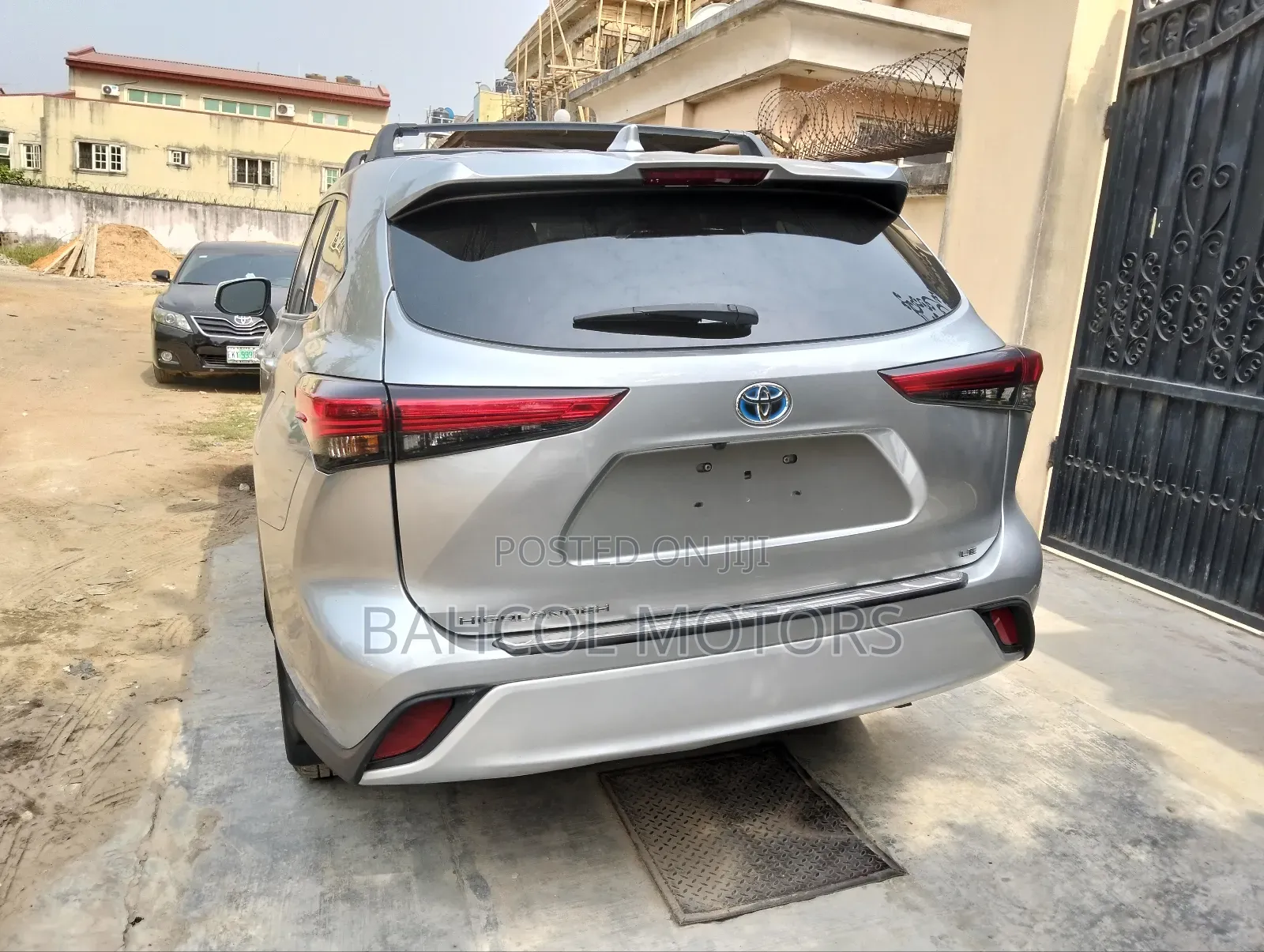 Toyota Highlander LE AWD 2020 Silver