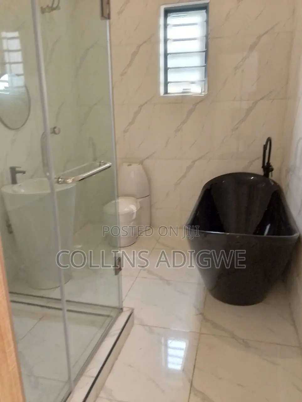 4bdrm Duplex in Gated Estate for sale