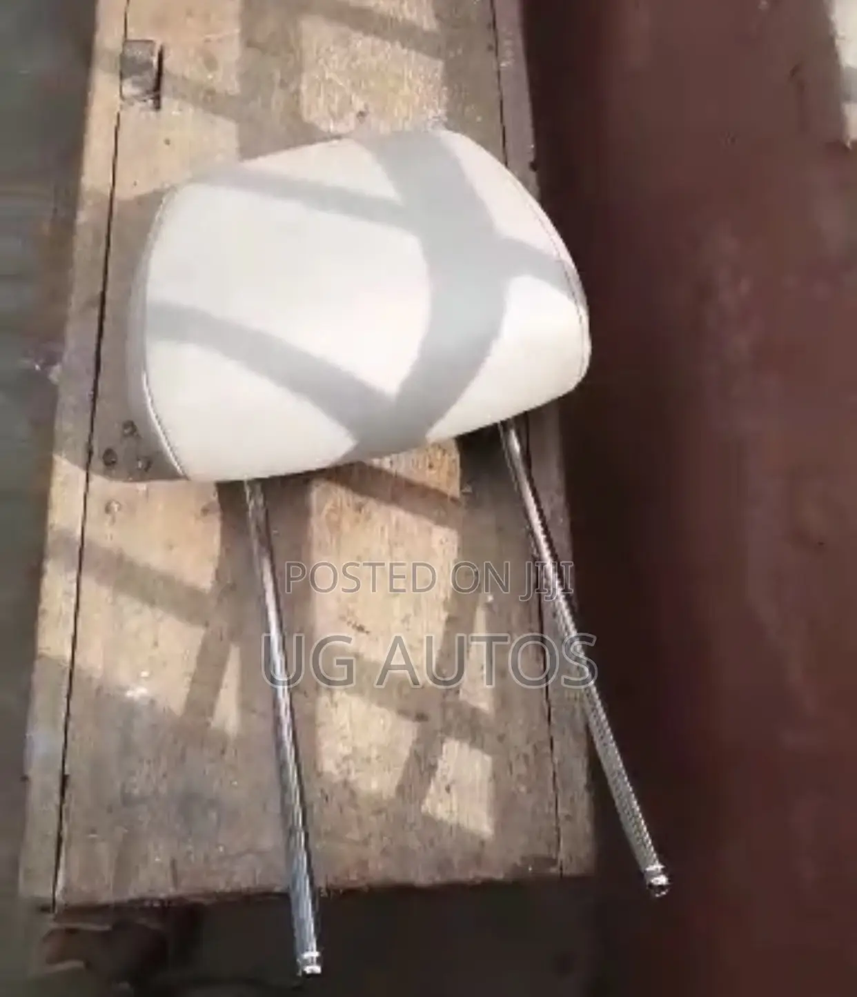 Headrest Mercedes Benz C300 (204)