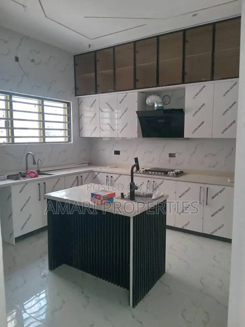 5bdrm Duplex in Pearl Gardens Estate, Ajah for rent