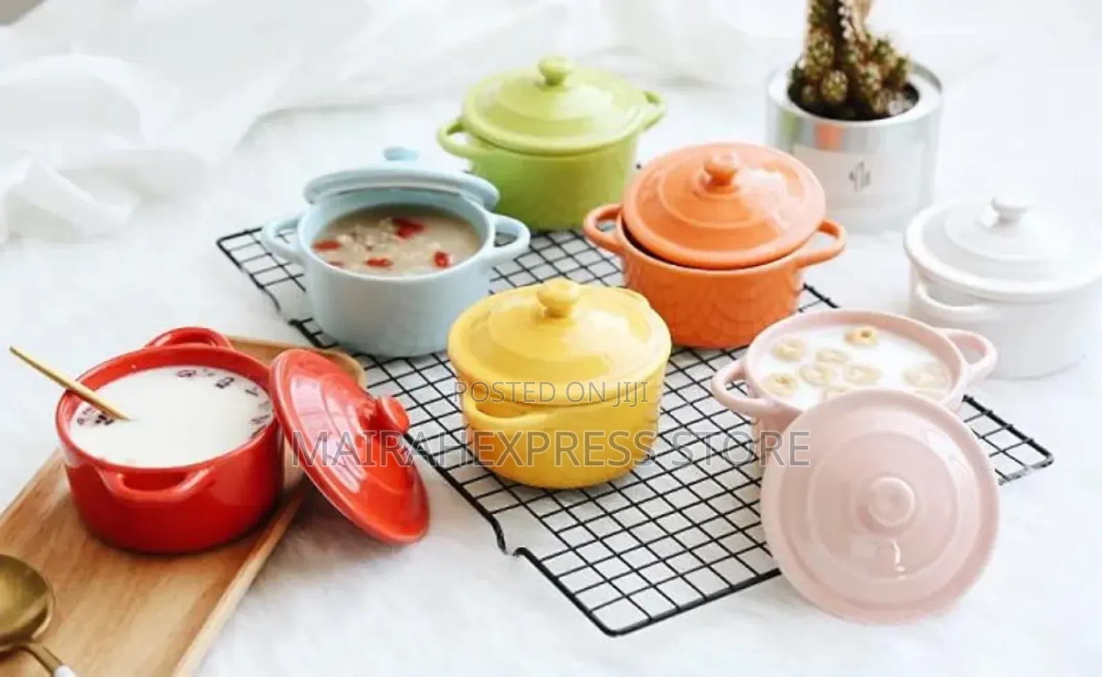 Mini Ceramic Bowl With Lid