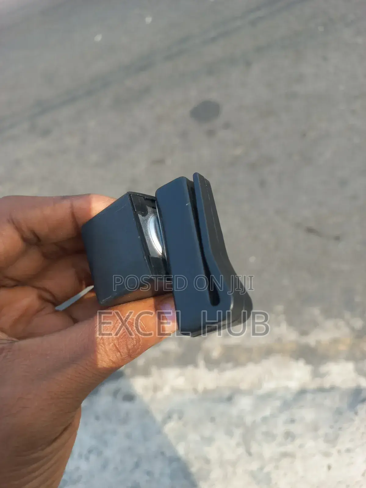 Magnetic Chalk Holder
