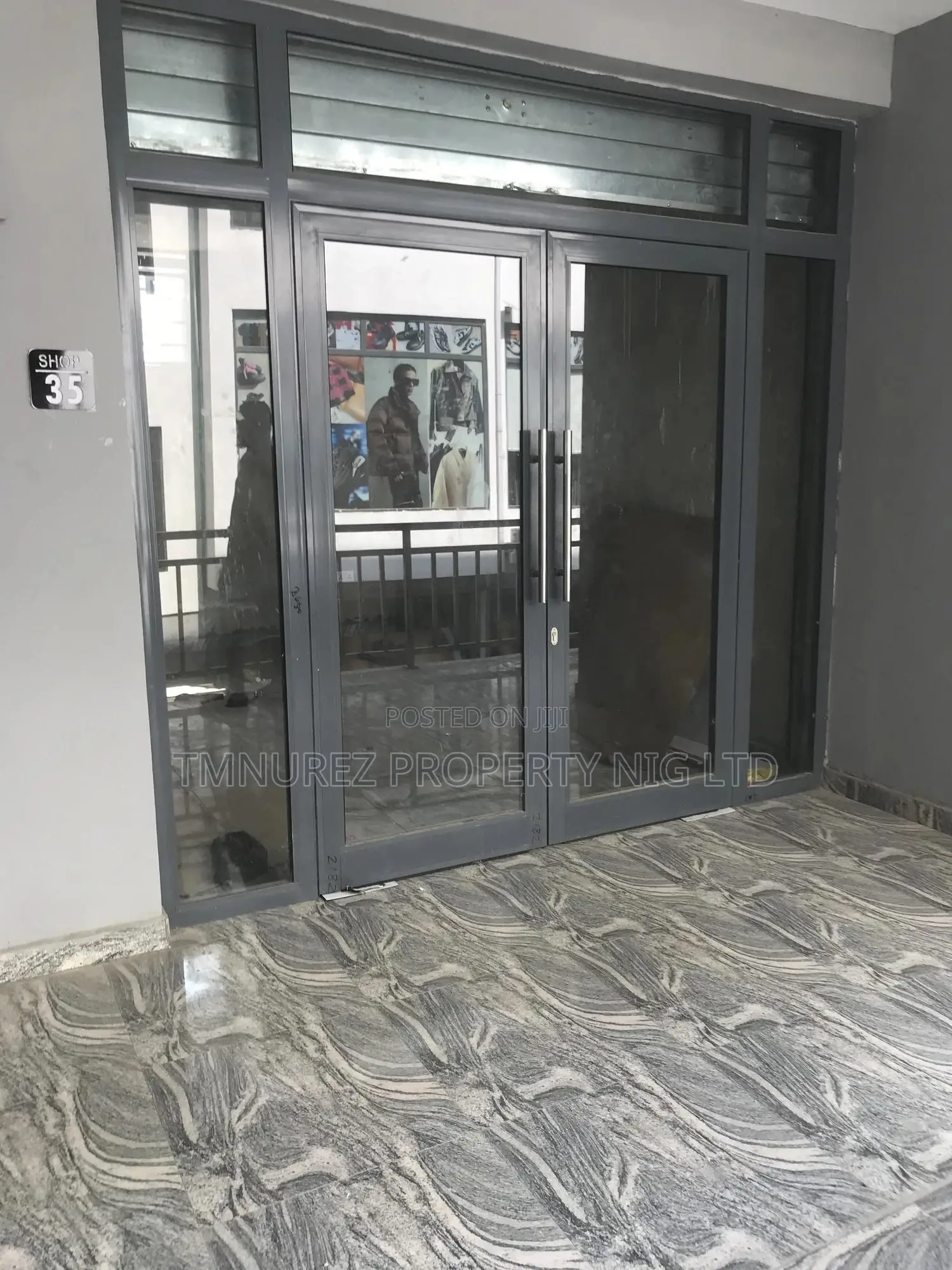 Shop for Rent,At Orchild Road