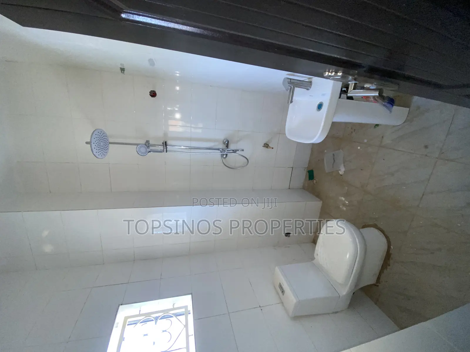 2bdrm Block of Flats in Dawaki for rent