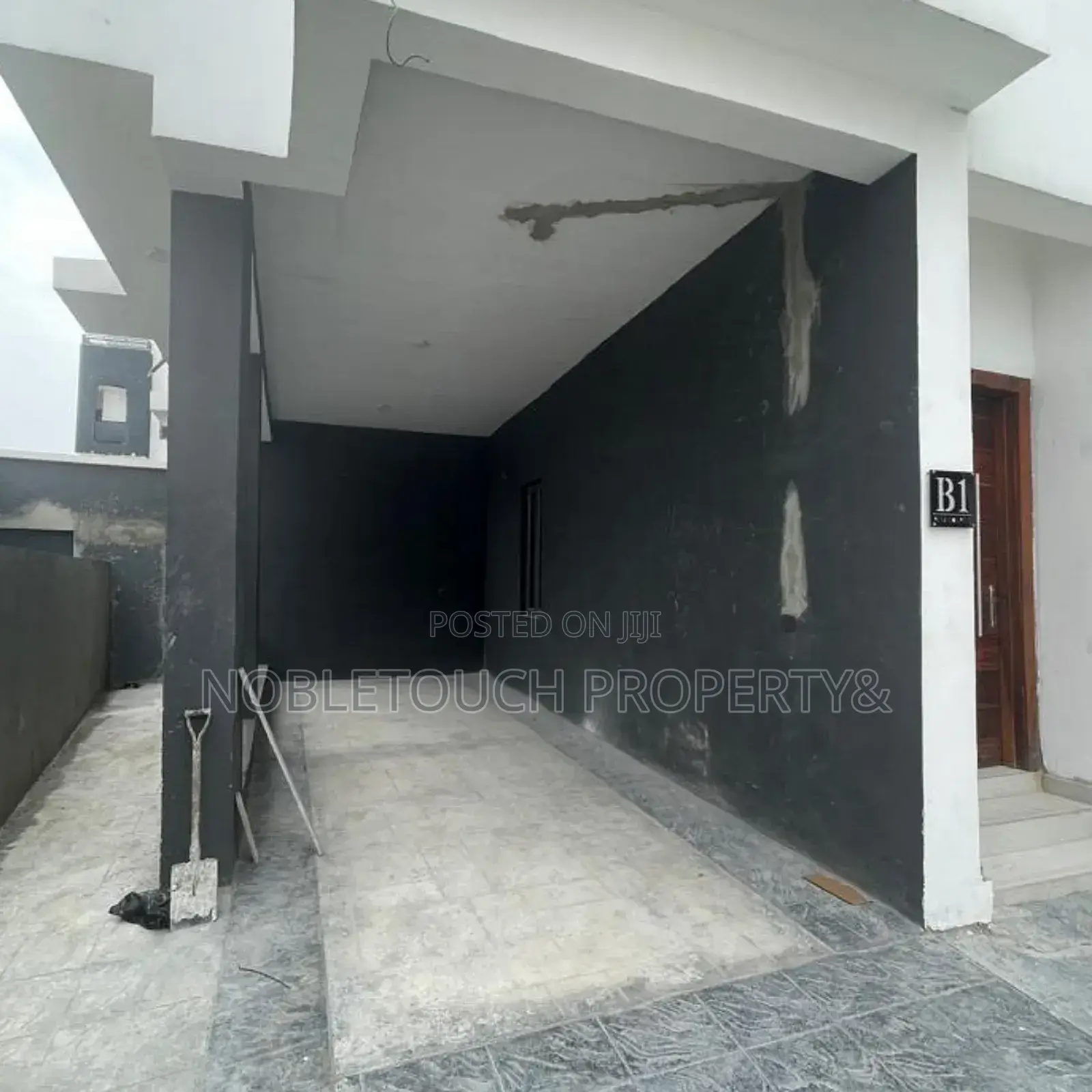 4bdrm Duplex in Ologolo Lekki Phase for sale