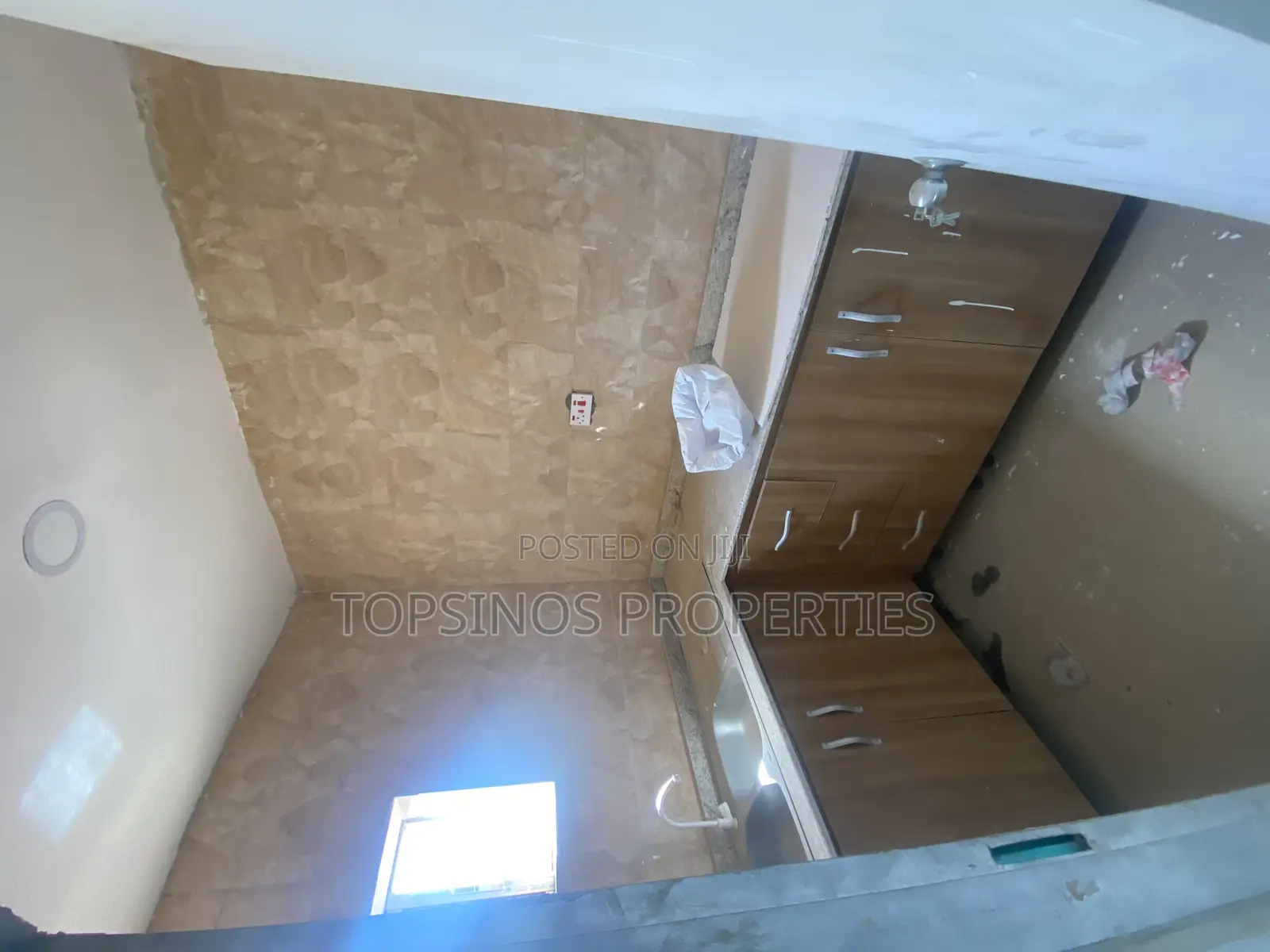 1bdrm Block of Flats in Dawaki for rent