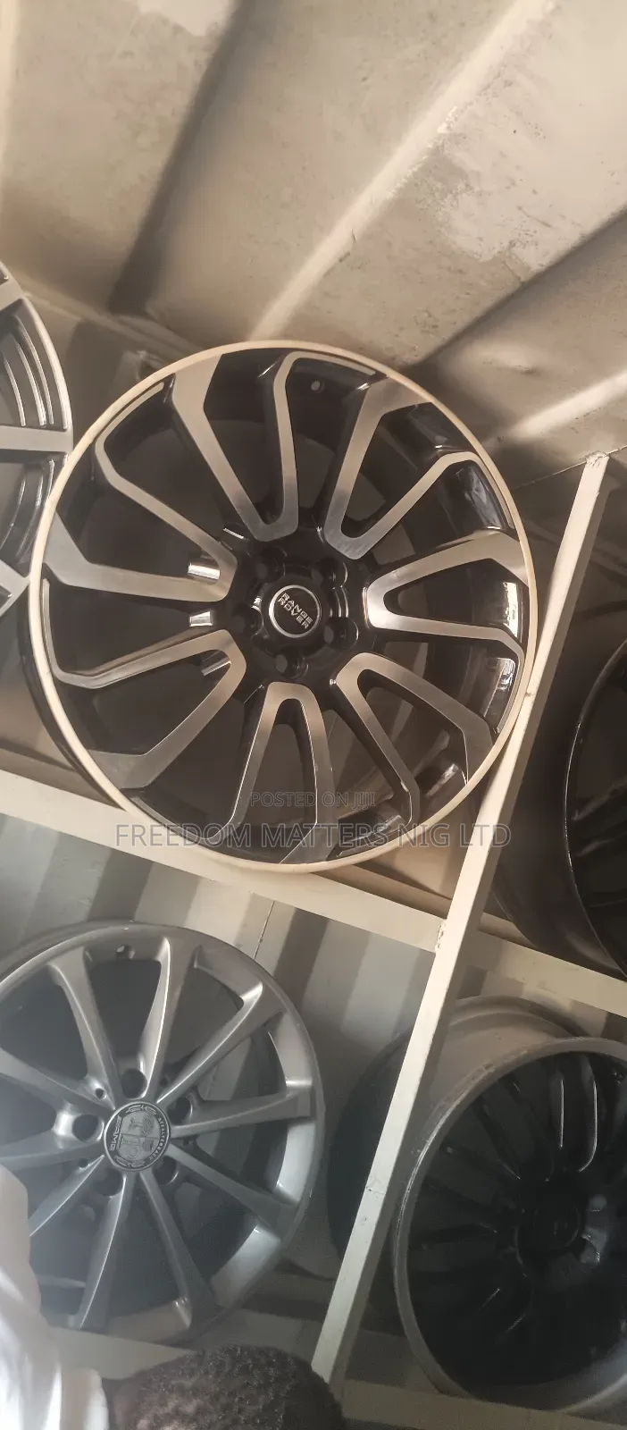 Range Rover Rim
