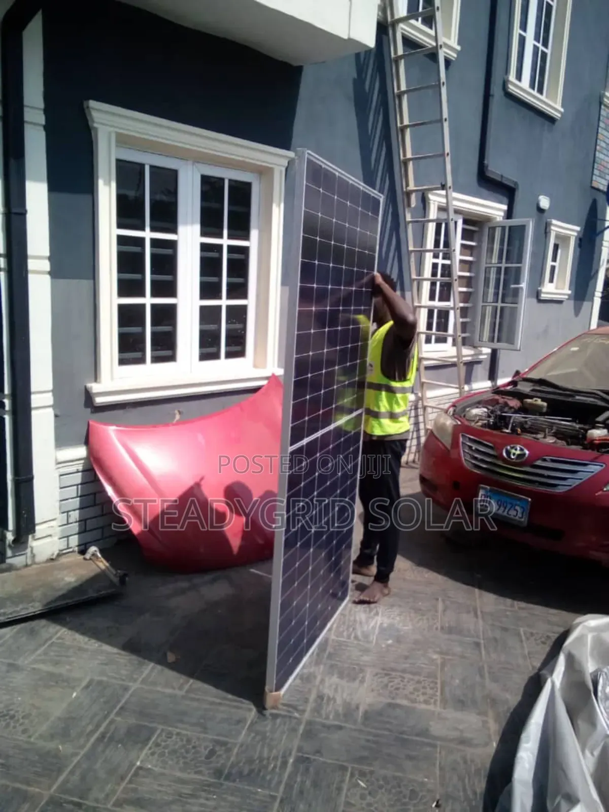 Harness the Power of the Sun With Our 5kva Solar Inverter