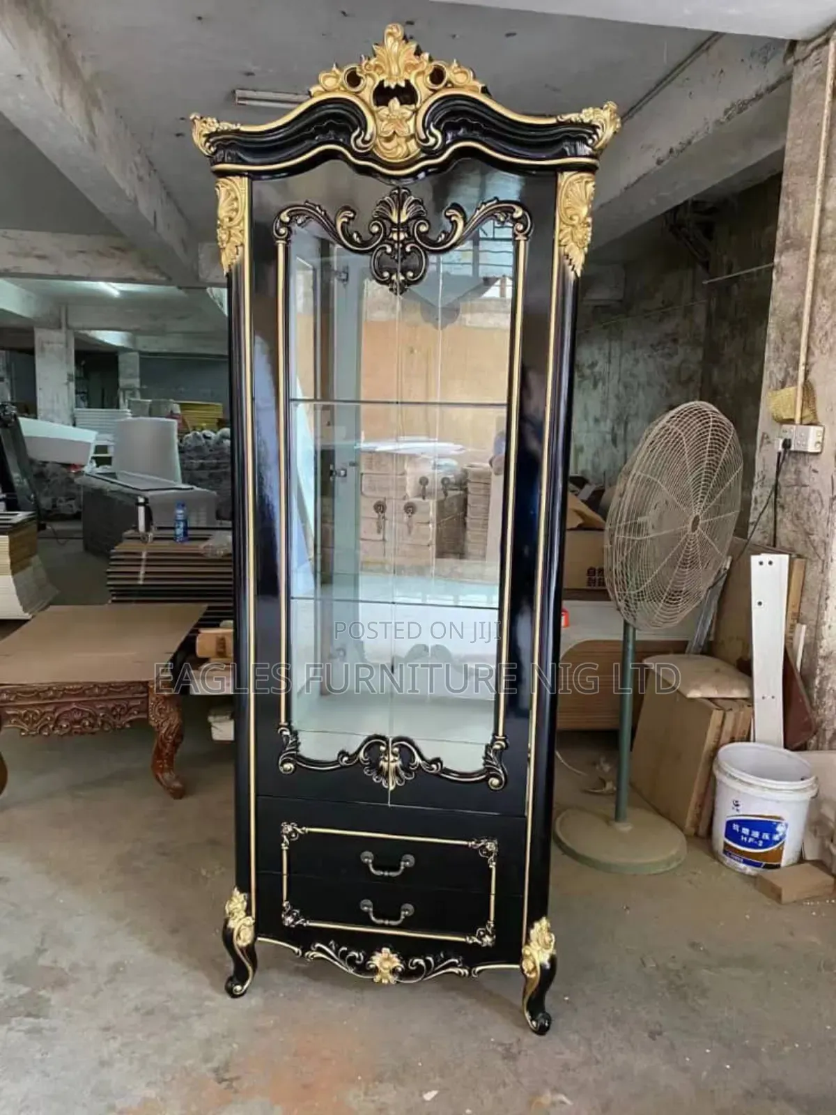 Luxury Golden Mini Wine Bar