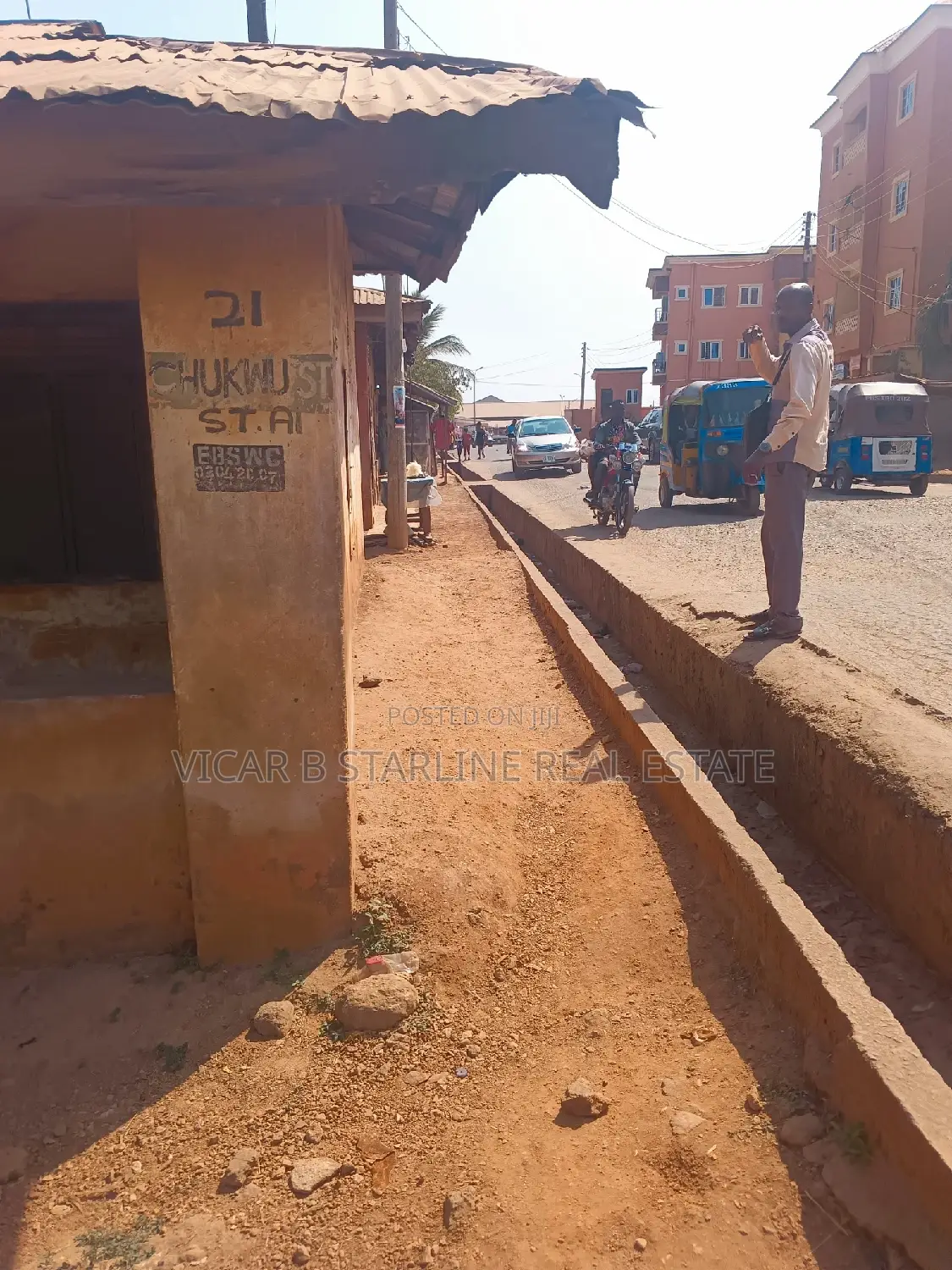 5bdrm Bungalow in International Market, Ebonyi for sale