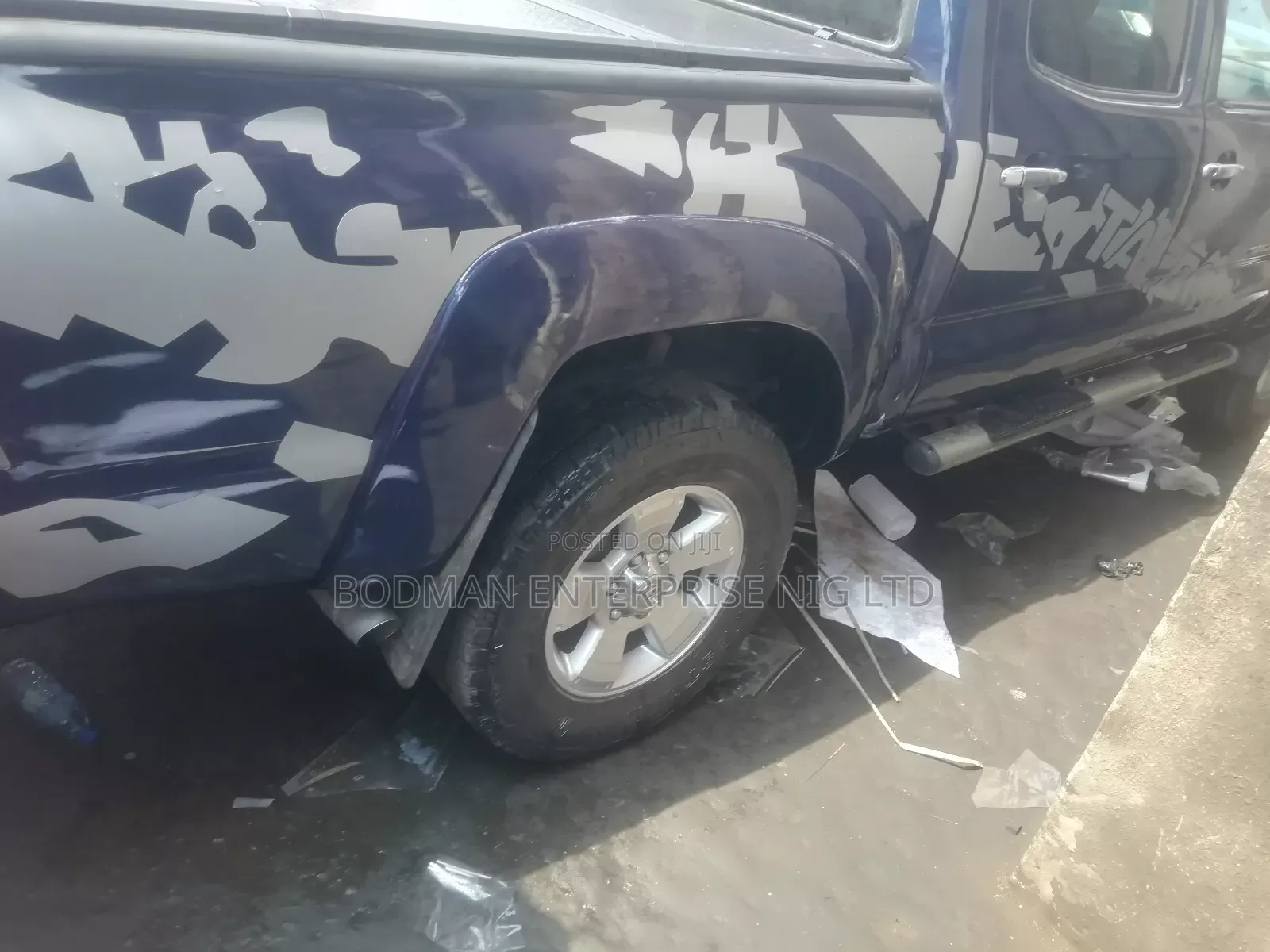 Toyota Tacoma Body Sticker =-_%:70
