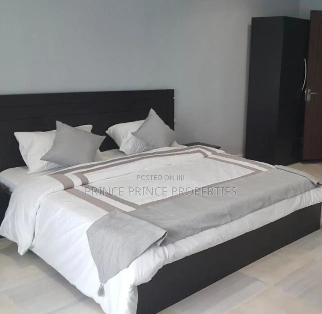 Furnished 17bdrm Apartment in Lekki for sale