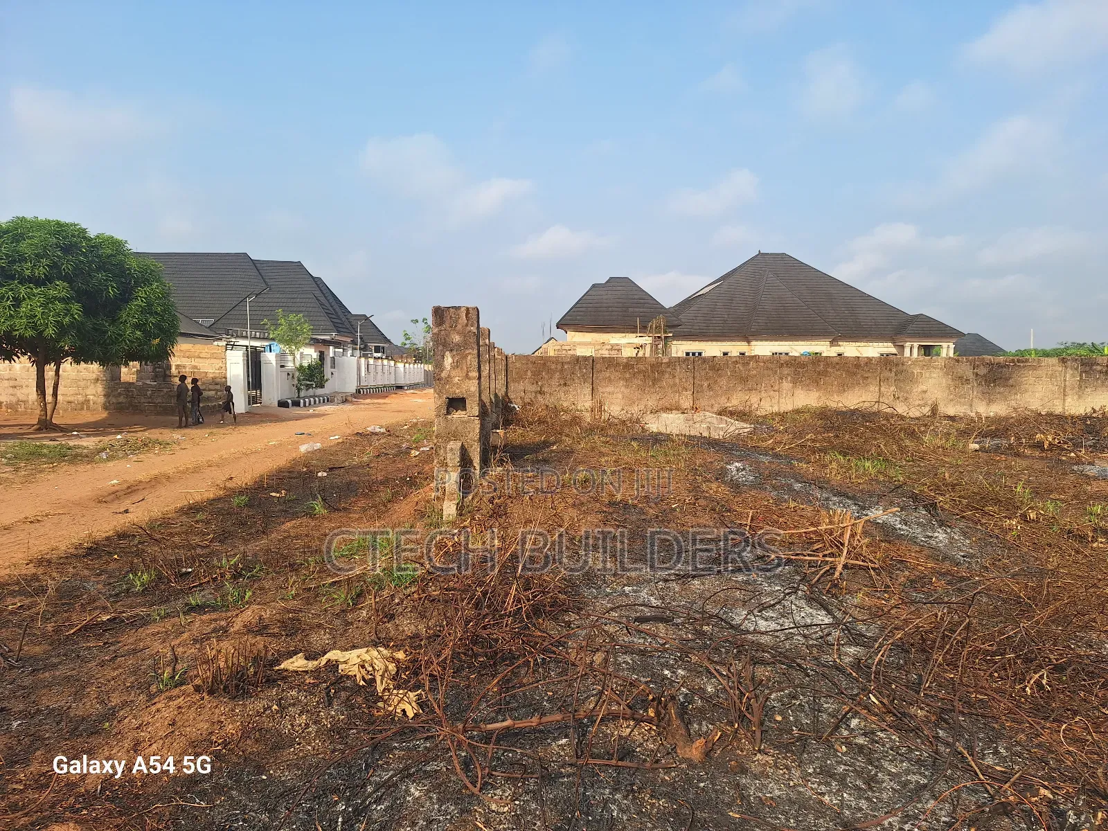 6bdrm Duplex in Benin City for sale