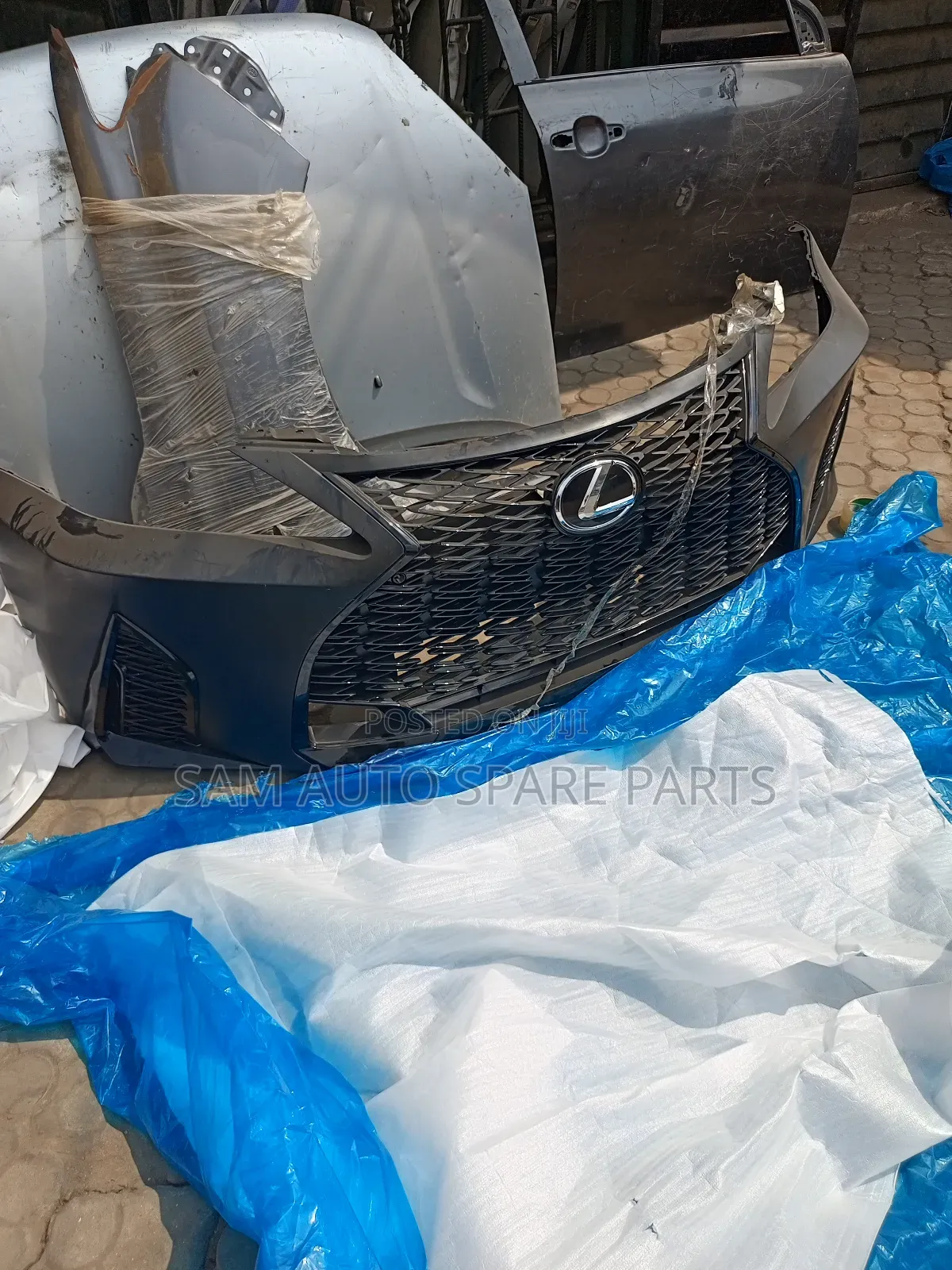 Lexus Is 250 Complete Front Bumper Upgrade 010 to 2020 Mode