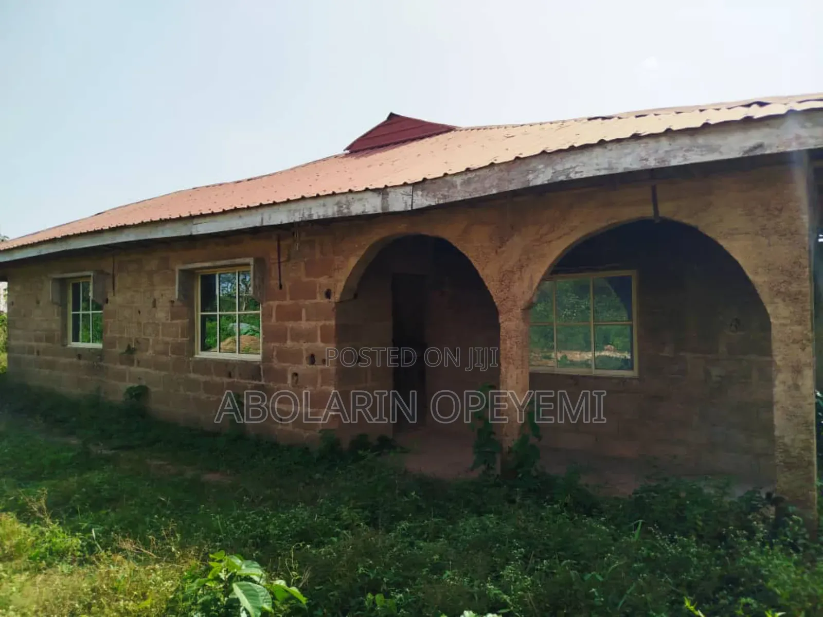 3bdrm Bungalow in Mercy Estate, Abeokuta South for sale