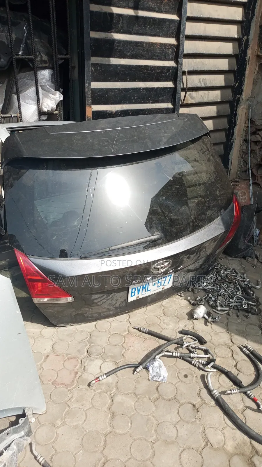 Toyota Venza Complete Booth 2012 Model