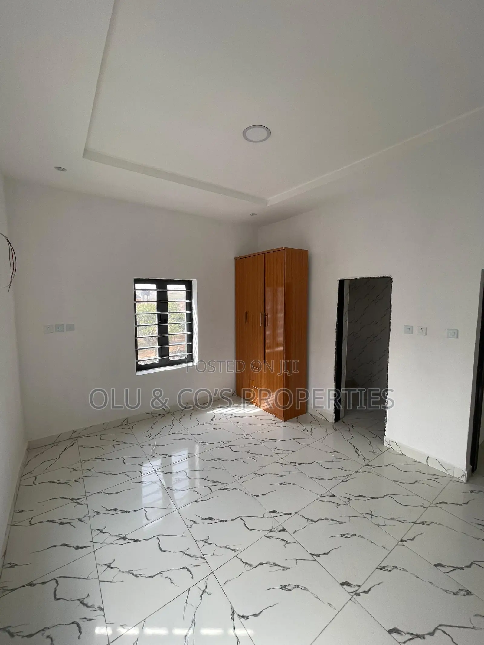 2bdrm Block of Flats in Life Camp By Berger for sale