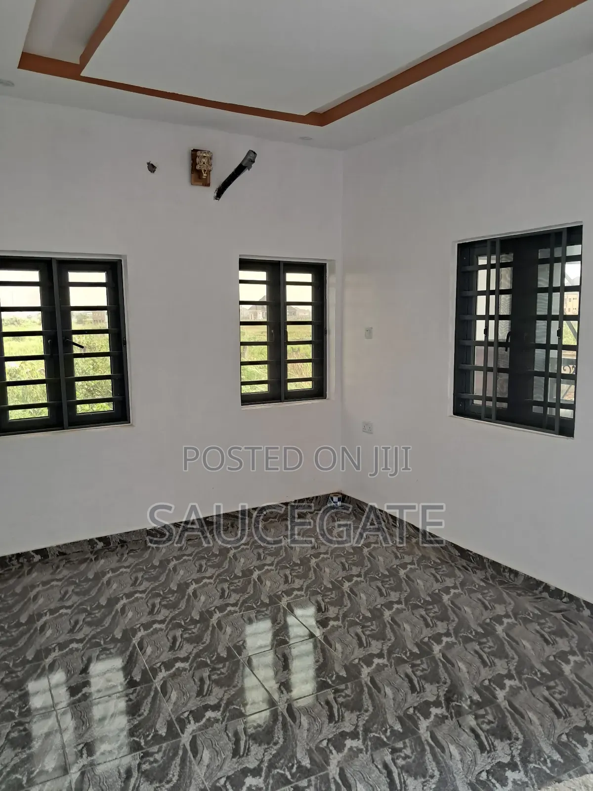 2bdrm Apartment in Diamond  Estate  for rent