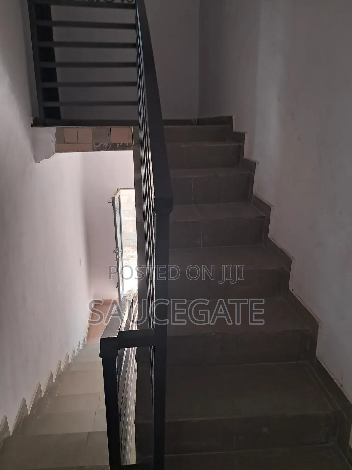 2bdrm Apartment in Diamond  Estate  for rent