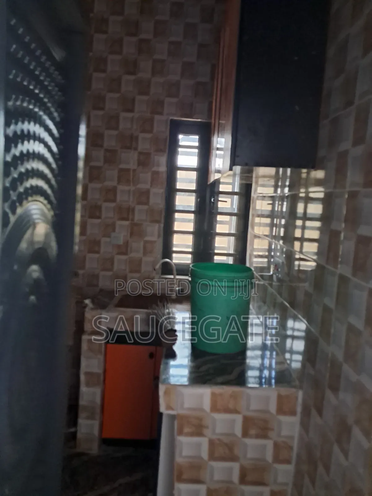 Mini Flat in Diamond Estate, Abule Ado for rent