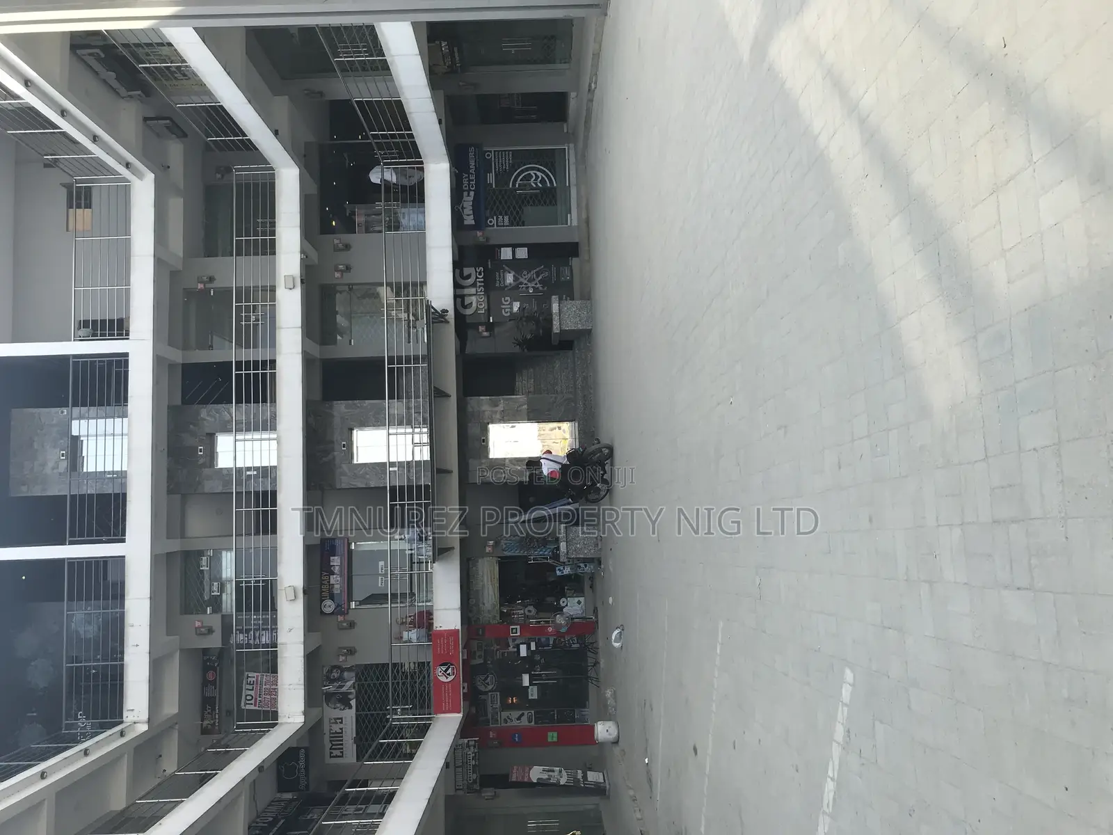 Shop for Rent Facing the Road Orchild Road