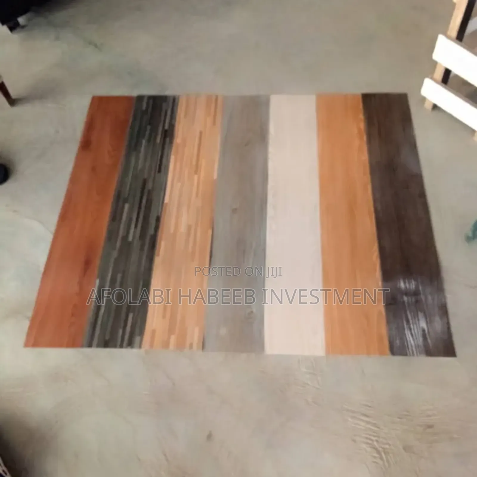 PVC Vynil Floor Tiles (30 Pieces in a Carton,1.2mm)