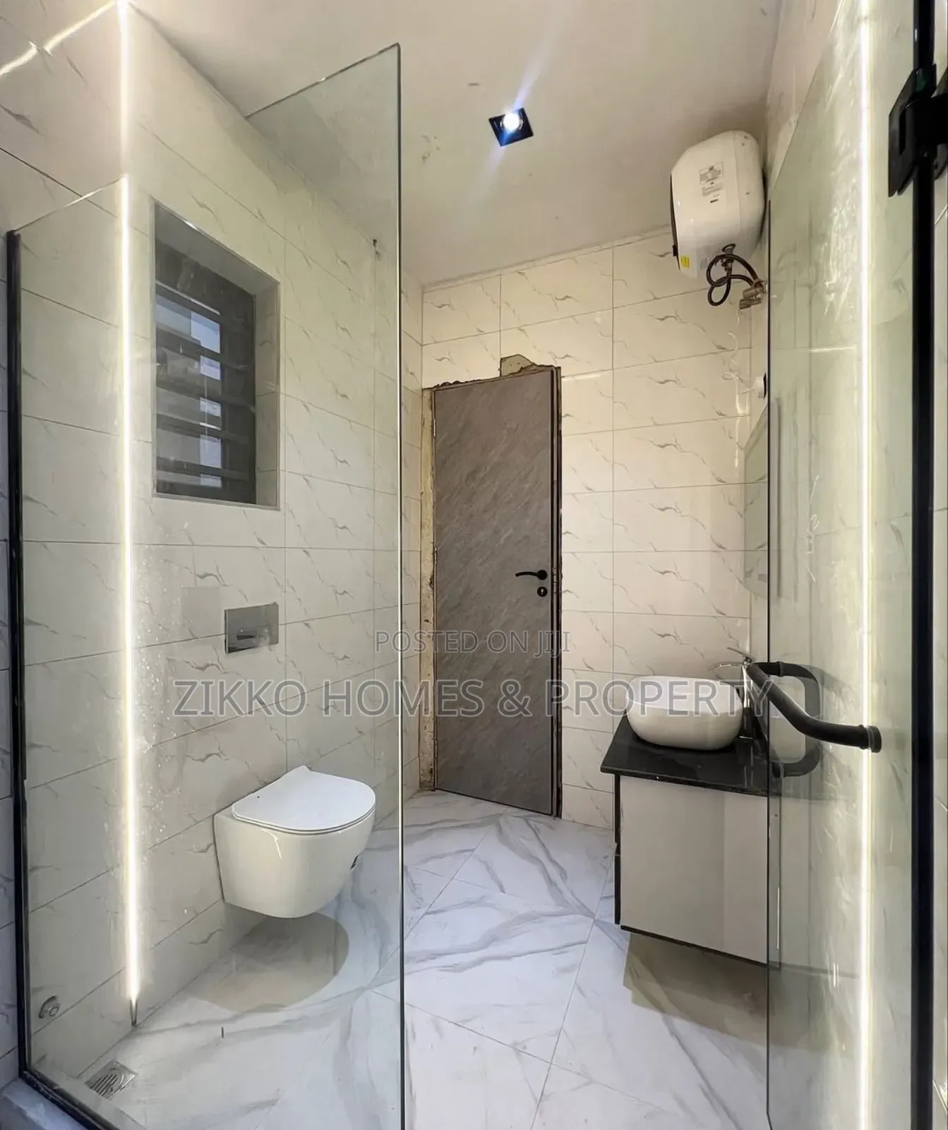 2bdrm Apartment In Lekki For Sale