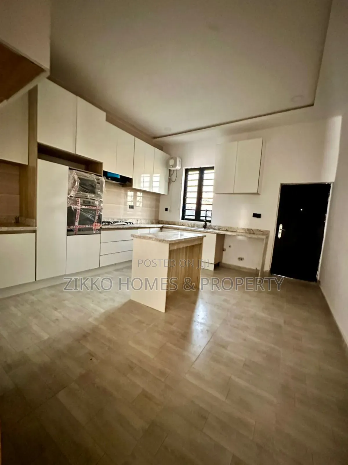 4bdrm Duplex In Ajah For Sale
