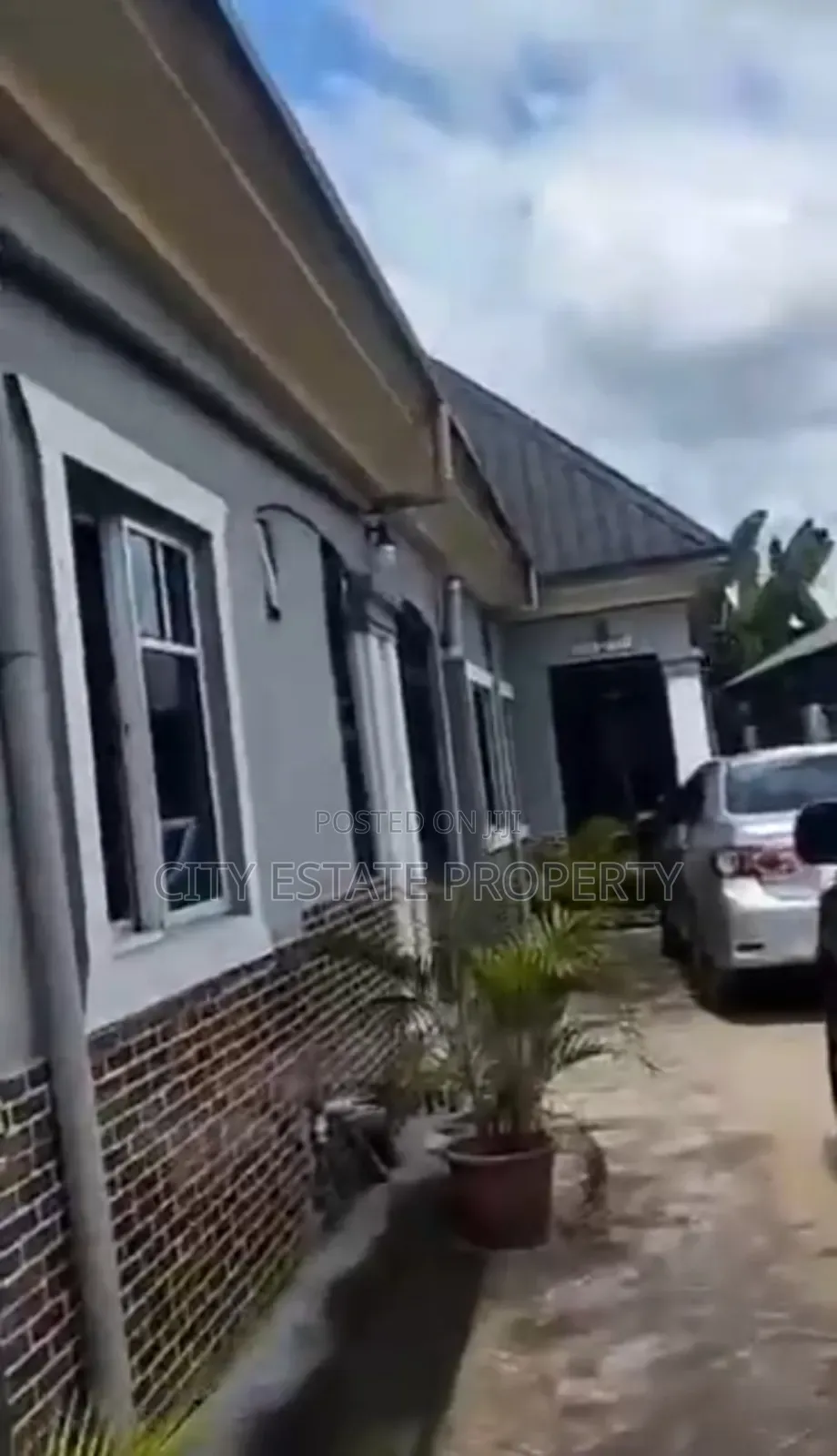 Furnished 4bdrm Bungalow in City Estate, Port-Harcourt for sale