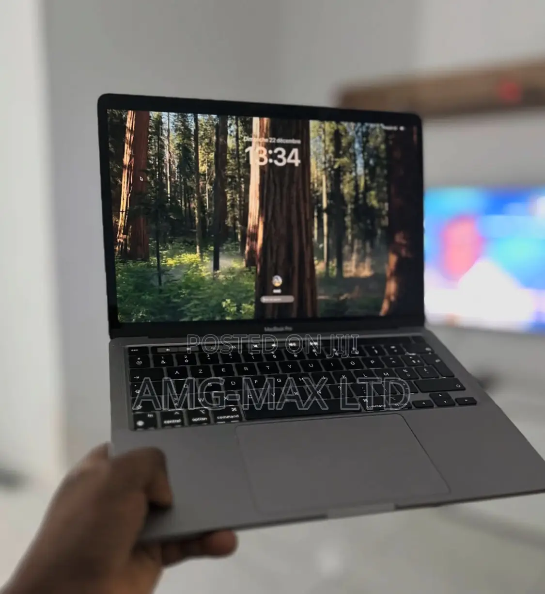 Laptop Apple MacBook Pro 2020 M1 8GB Apple M1 Pro SSD 512GB