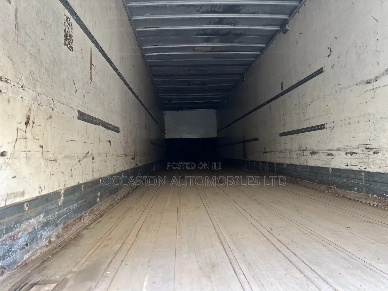 Trailer Loose
