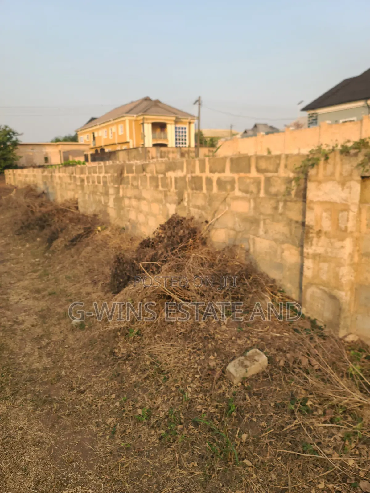 100 by 200ft for Sale at Okhoromi