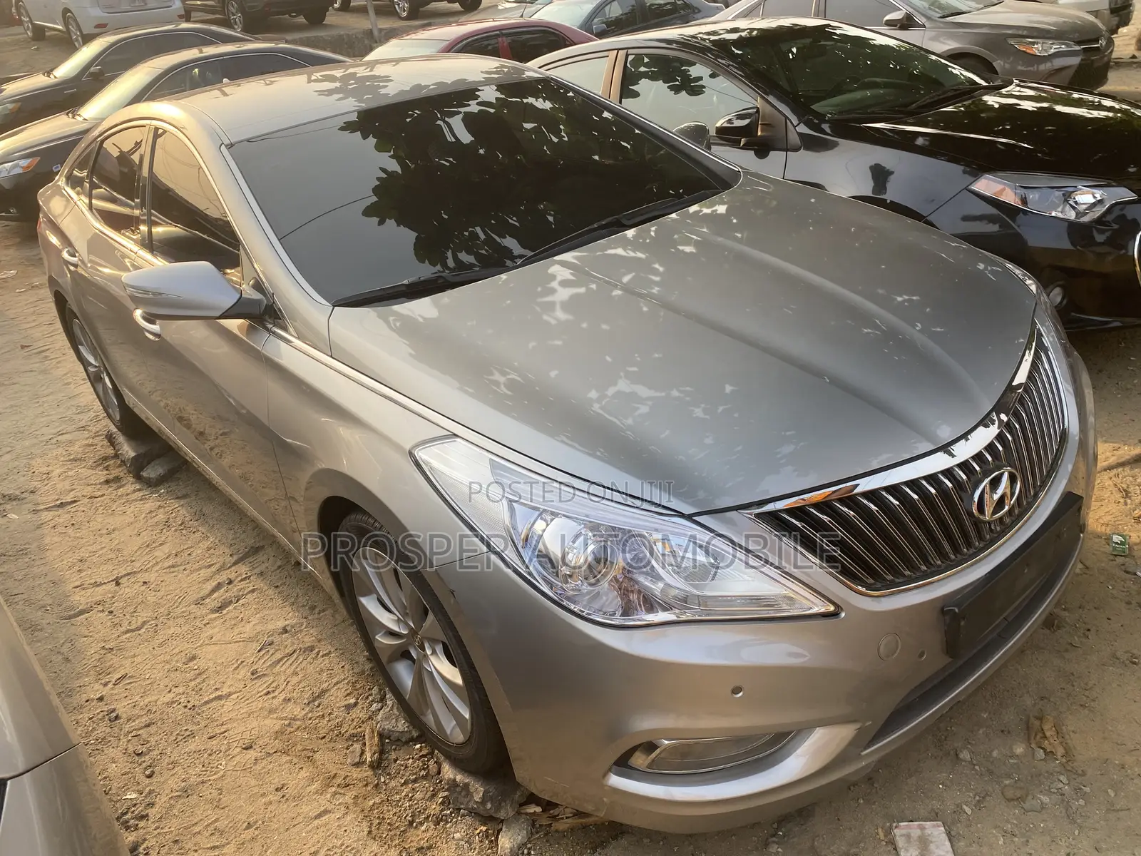 Hyundai Grandeur 2.2 CRDi 2012 Silver
